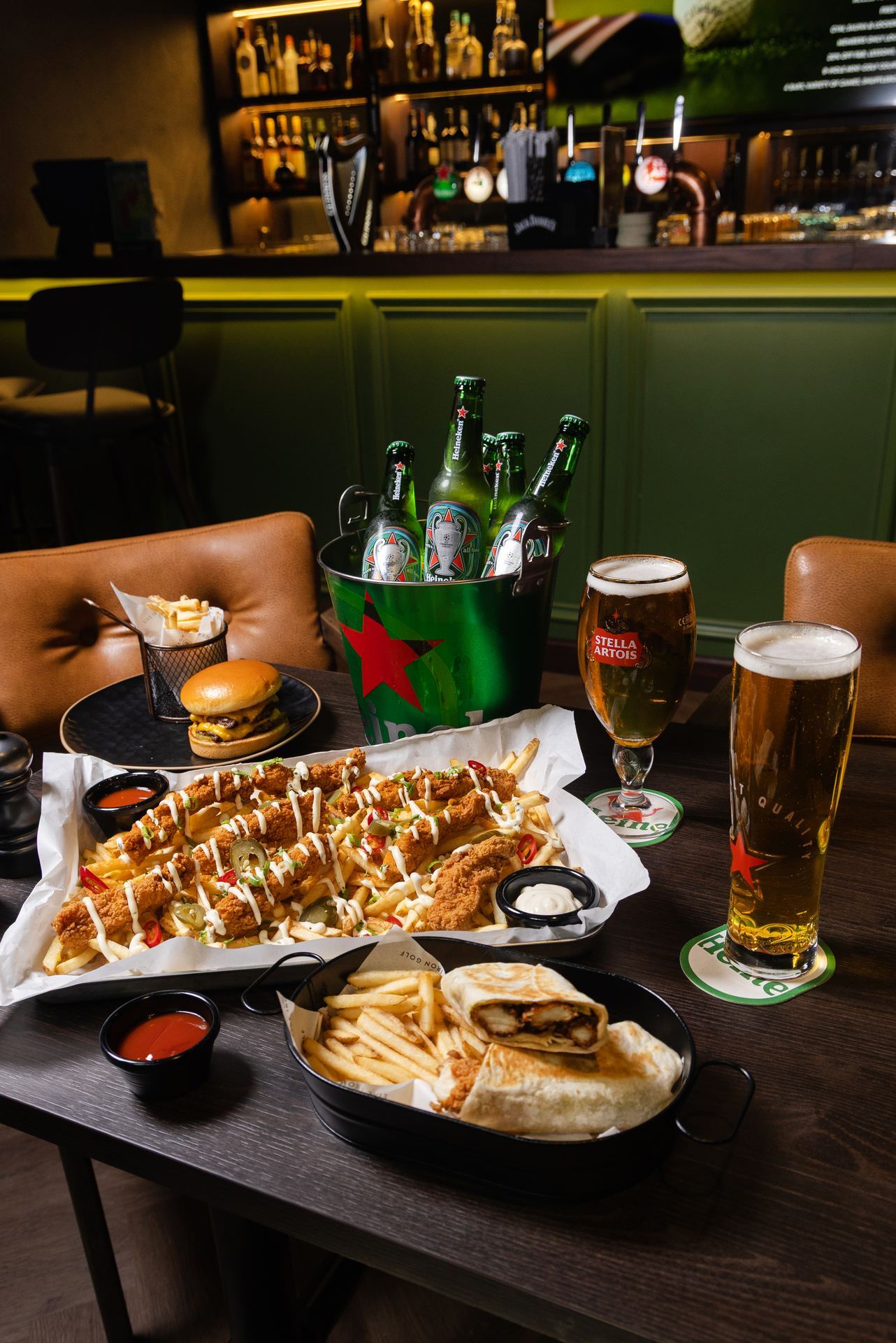 Dirty Birdie Sports Bar Stella Artois